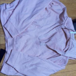 Women’s Cropped Fabletics Sweatshirt